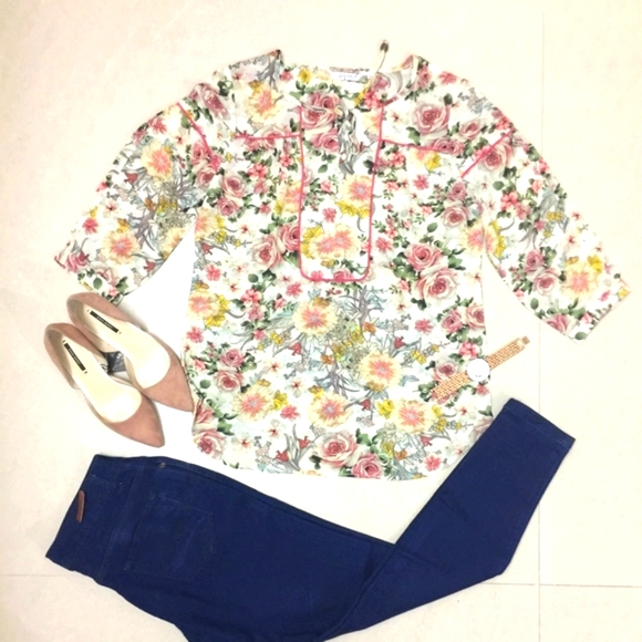 Floral Top - Picture 3 of 5